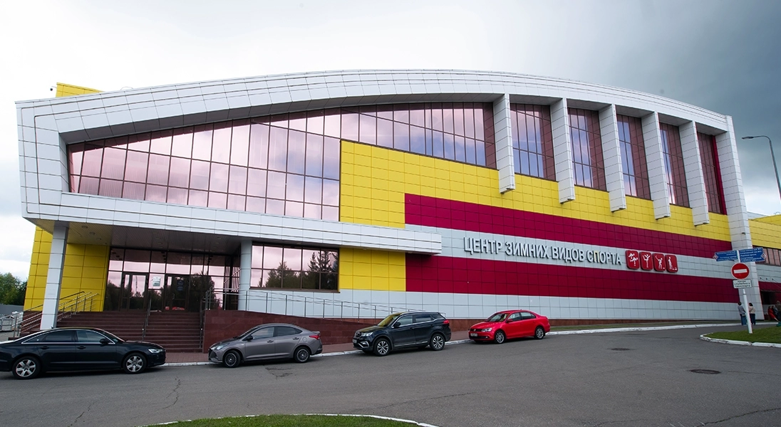 Хоккеисты КХЛ вновь испытывают эффективность травмобезопасных бортов PROSTOR