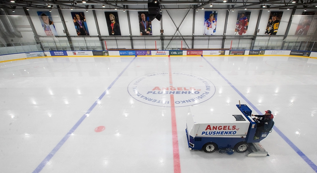 Ледовый дворец «Ангелы Плющенко», построенный совместно с компанией PROSTOR, введен в эксплуатацию в конце 2023 года